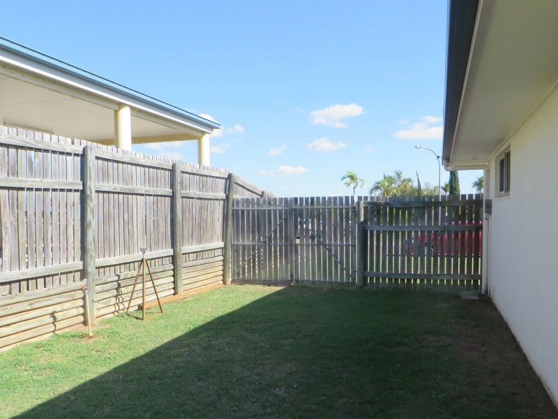 4 DUNN STREET, Tannum Sands QLD 4680