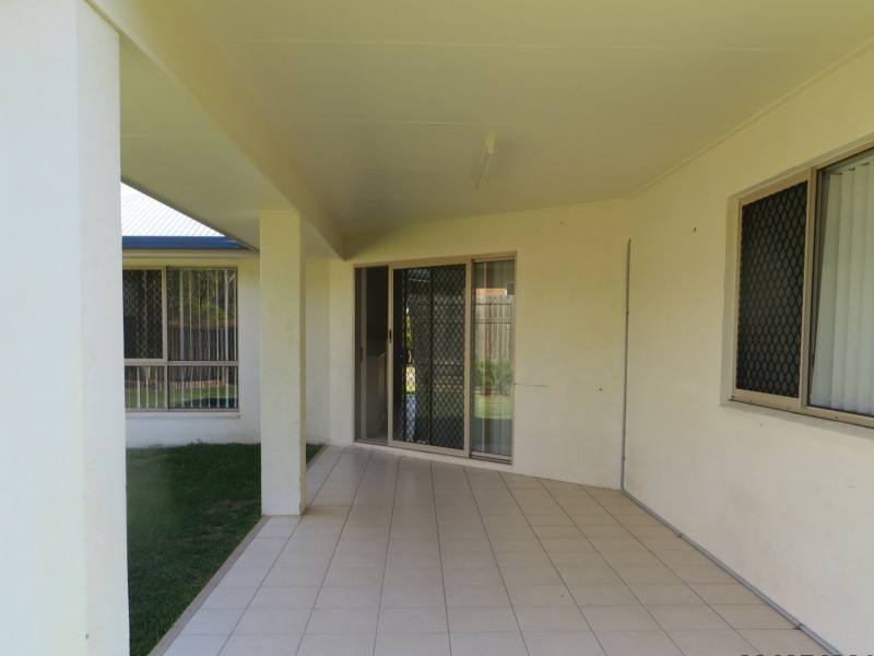 4 DUNN STREET, Tannum Sands QLD 4680