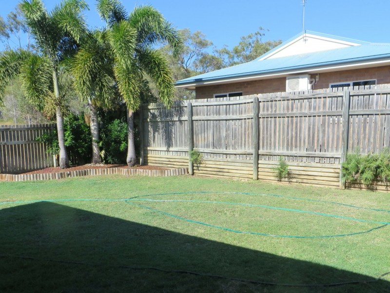 4 DUNN STREET, Tannum Sands QLD 4680