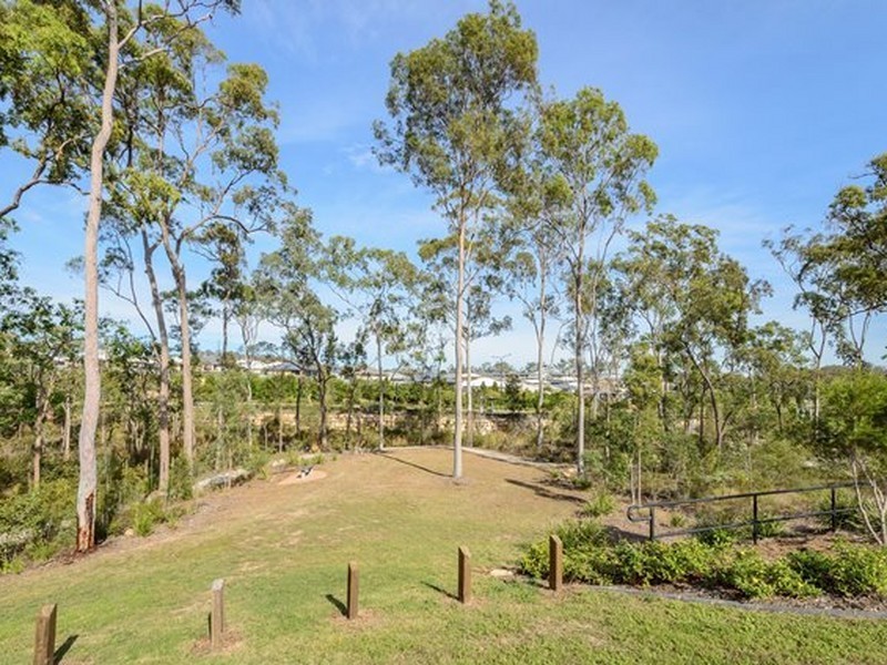 22 Tulipwood Circuit, Boyne Island QLD 4680