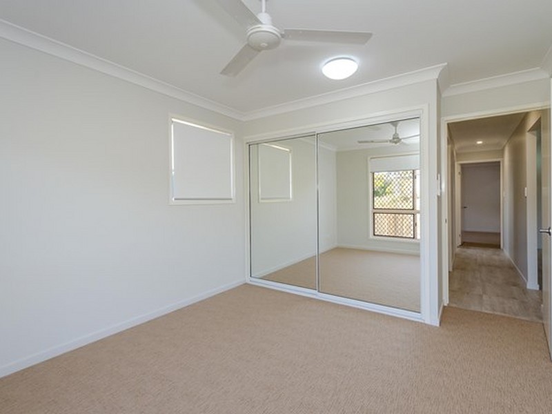 25 The Oaks Road, Tannum Sands QLD 4680