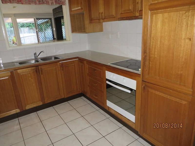 11 BEVINGTON STREET, Tannum Sands QLD 4680