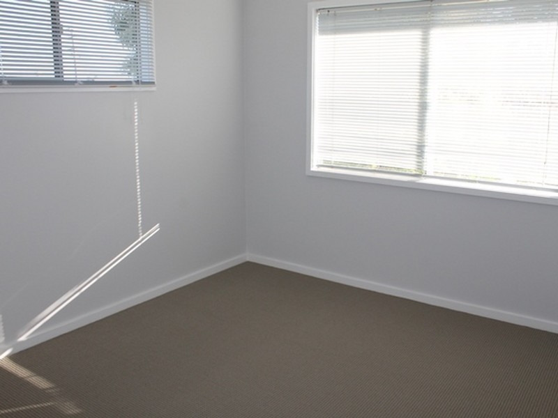 16 Booth Avenue, Tannum Sands QLD 4680