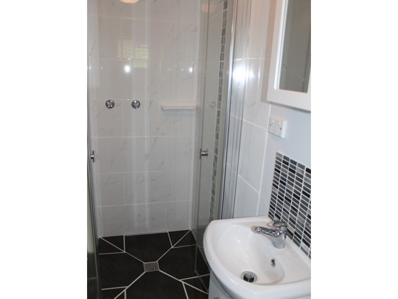 16 Booth Avenue, Tannum Sands QLD 4680