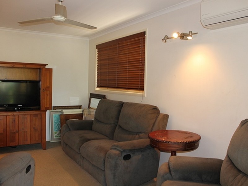 8 Langdon Street, Tannum Sands QLD 4680