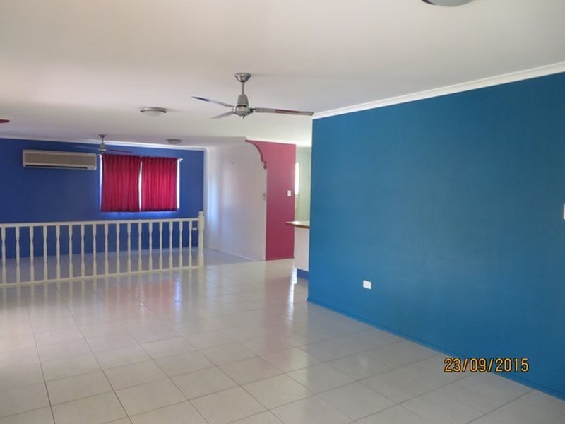 33 BELTANA DRIVE, Boyne Island QLD 4680