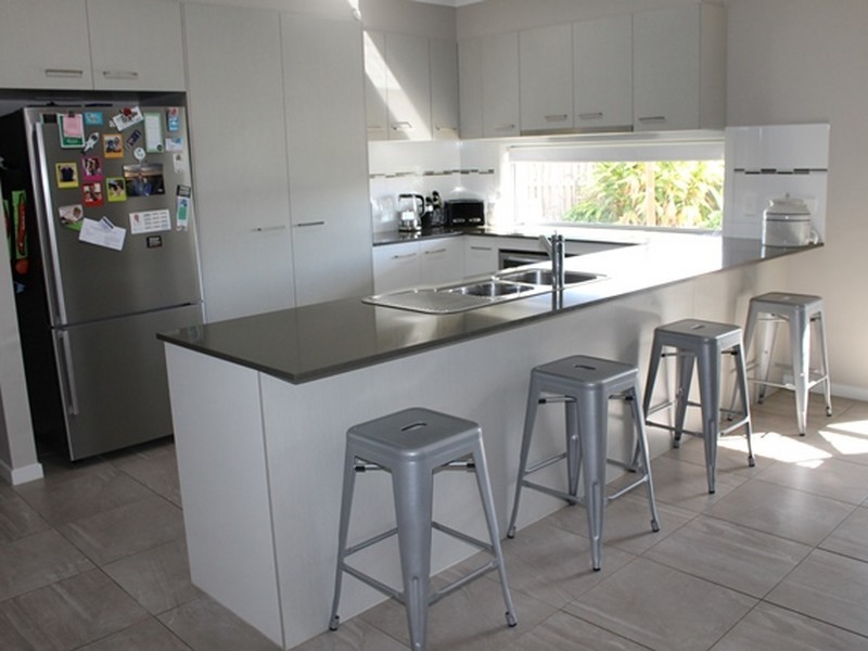 3 Kurwongbah Street, Boyne Island QLD 4680