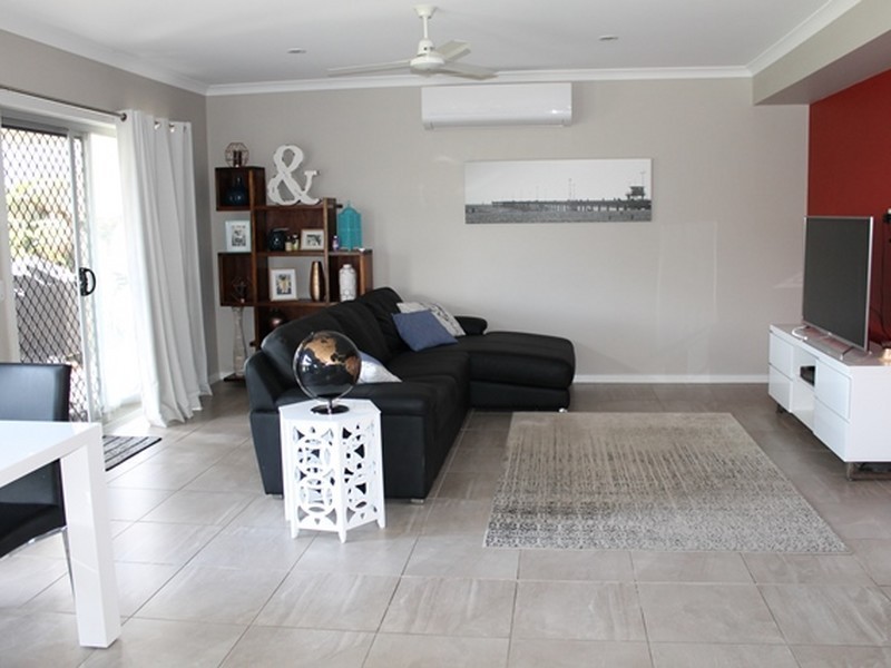 3 Kurwongbah Street, Boyne Island QLD 4680