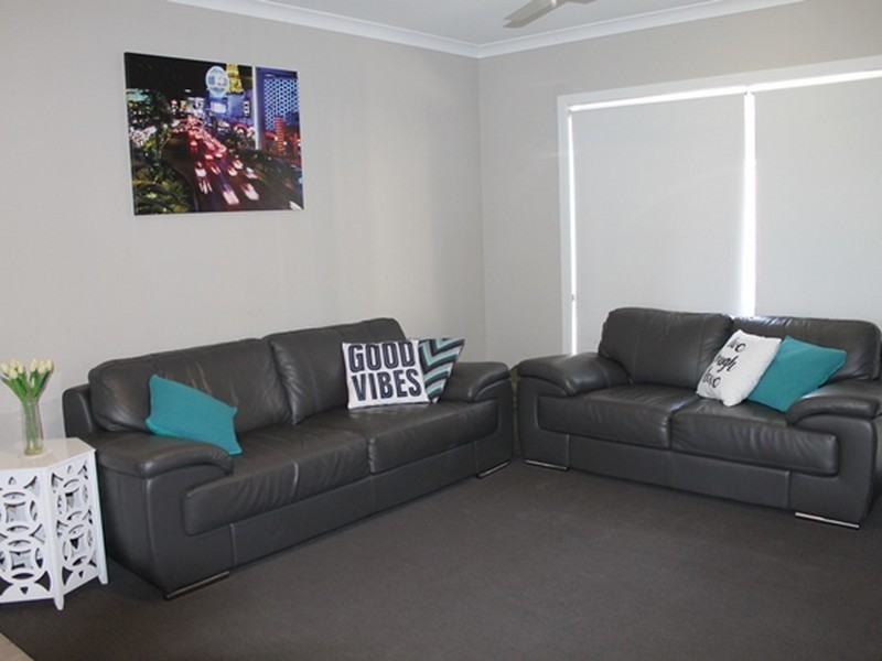 3 Kurwongbah Street, Boyne Island QLD 4680
