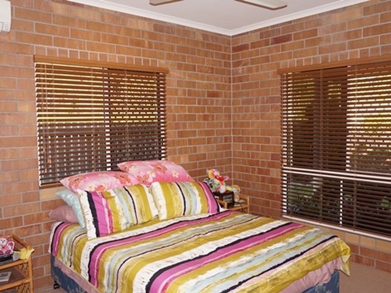 2 DUNN STREET, Tannum Sands QLD 4680