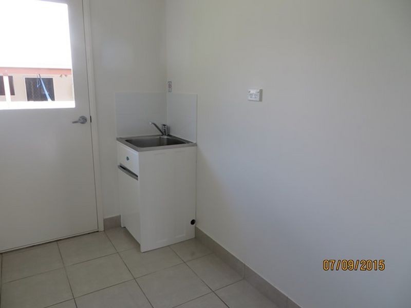 53 BAUHINIA STREET, Boyne Island QLD 4680