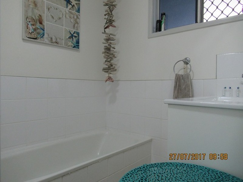 29 SALGADO STREET, Boyne Island QLD 4680