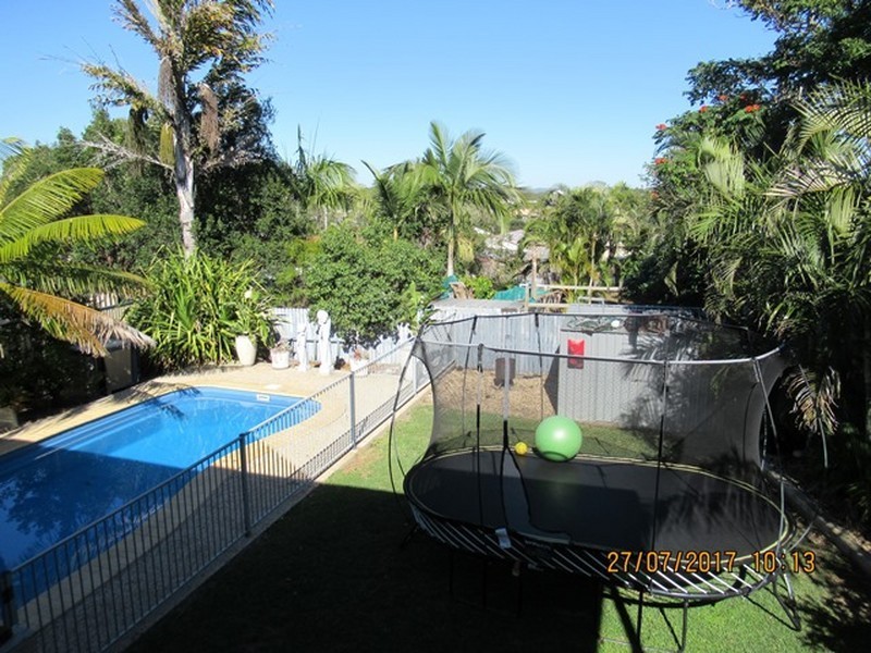 29 SALGADO STREET, Boyne Island QLD 4680