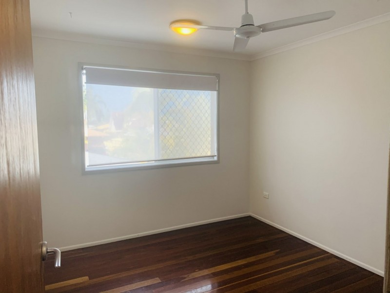 29 SALGADO STREET, Boyne Island QLD 4680