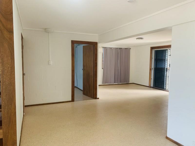 29 SALGADO STREET, Boyne Island QLD 4680