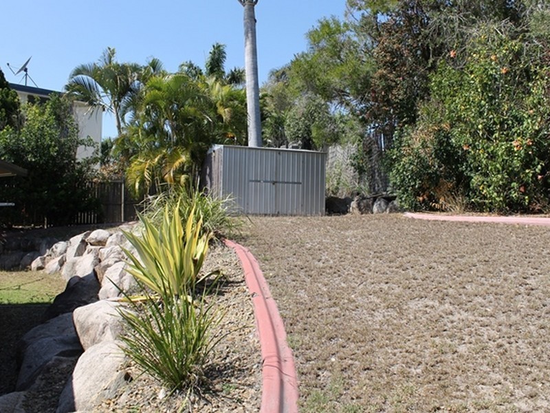 25 Macedon Street, Tannum Sands QLD 4680