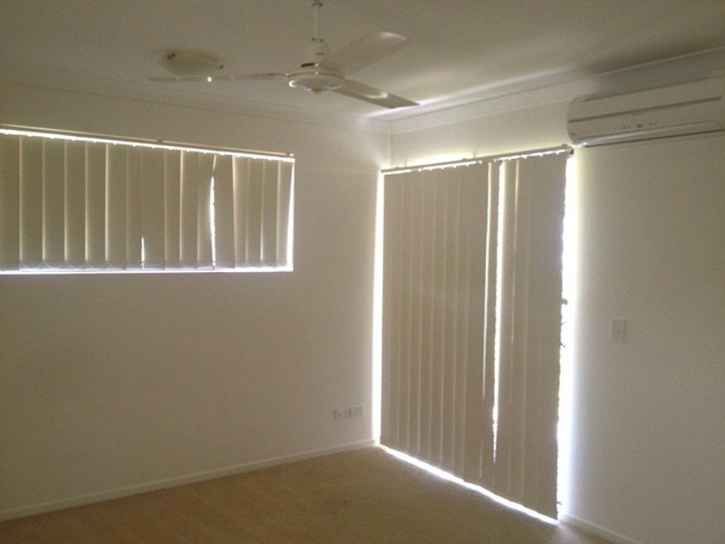 14/8a Wyndham Ave, Boyne Island QLD 4680