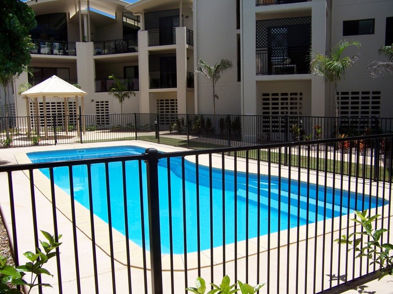 14/8a Wyndham Ave, Boyne Island QLD 4680