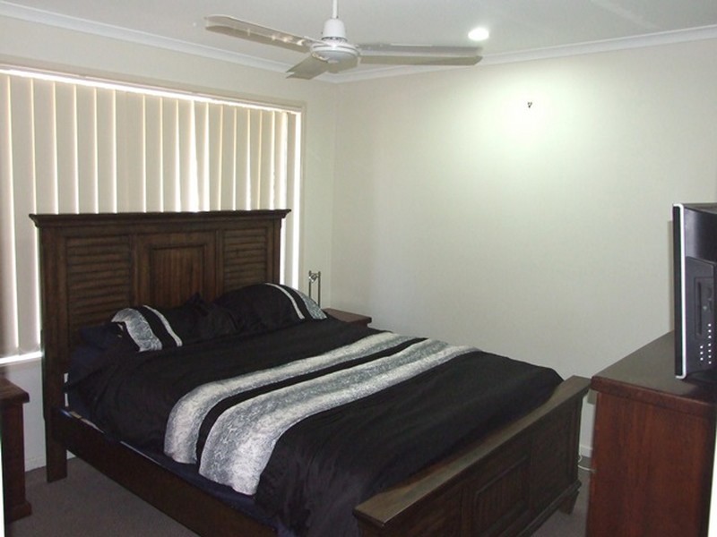 12 Davina Street, Boyne Island QLD 4680
