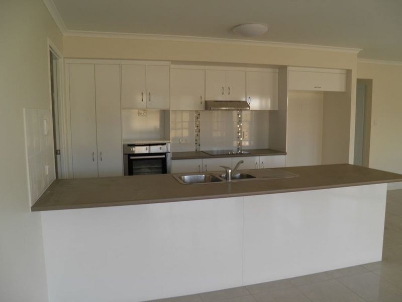 9 SURITA COURT, Boyne Island QLD 4680