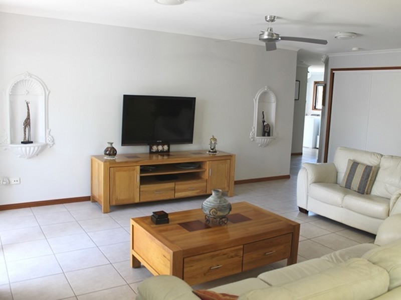 48 Keating Street, Tannum Sands QLD 4680