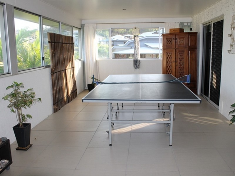 1 Caitlin Court, Boyne Island QLD 4680