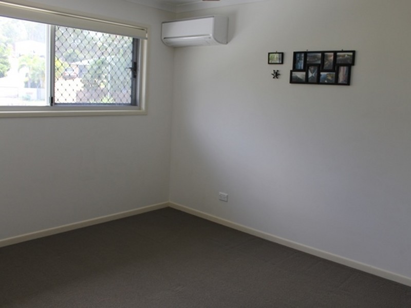 1 Caitlin Court, Boyne Island QLD 4680