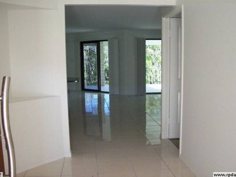 26 PRYDE STREET, Tannum Sands QLD 4680