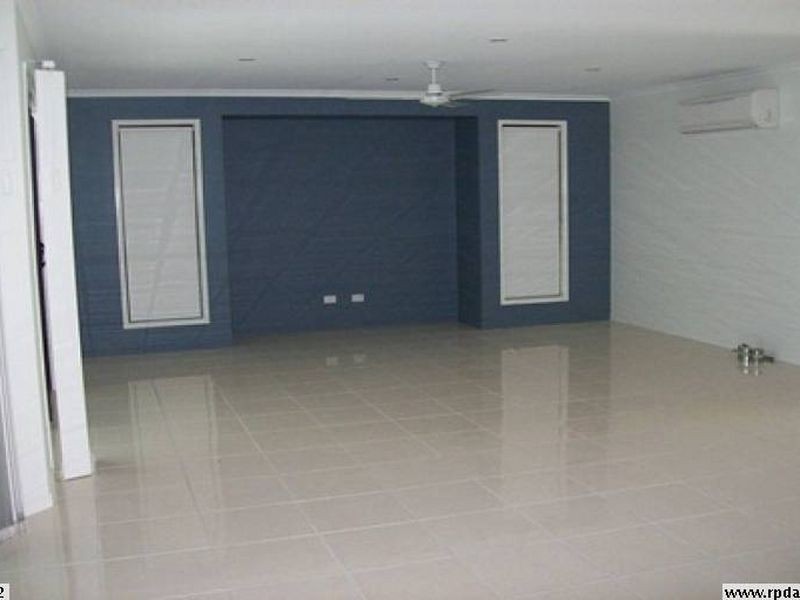 26 PRYDE STREET, Tannum Sands QLD 4680