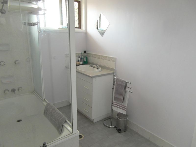 8 KEATING STREET, Tannum Sands QLD 4680