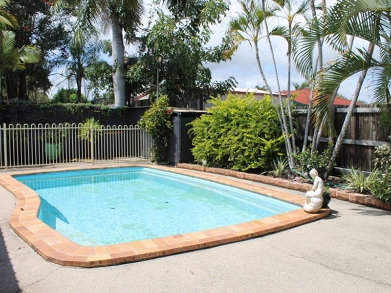 9 Latrobe Street, Tannum Sands QLD 4680