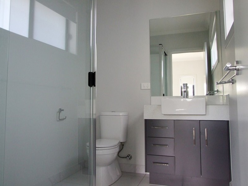 28 Caulder Esplanade, Boyne Island QLD 4680