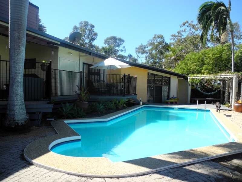1 RICHARD ST, Boyne Island QLD 4680