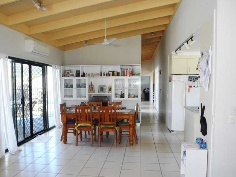 1 RICHARD ST, Boyne Island QLD 4680