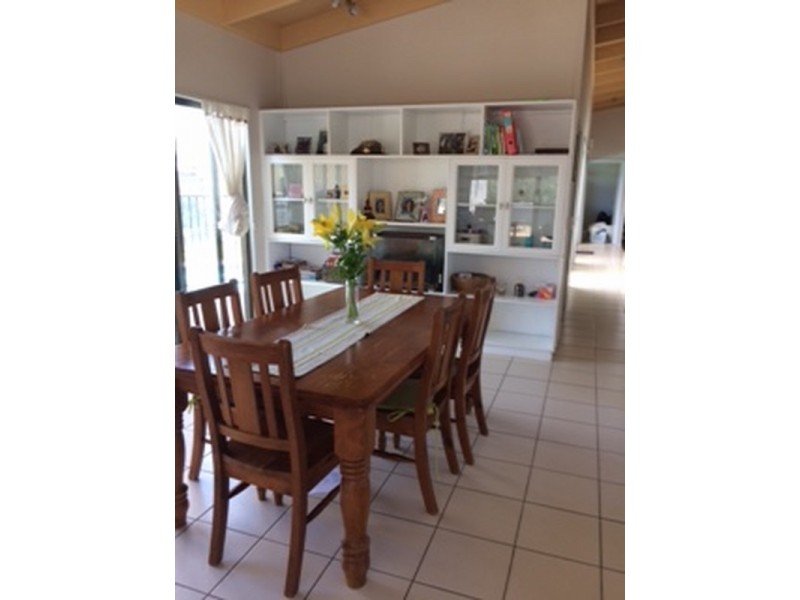 1 RICHARD ST, Boyne Island QLD 4680