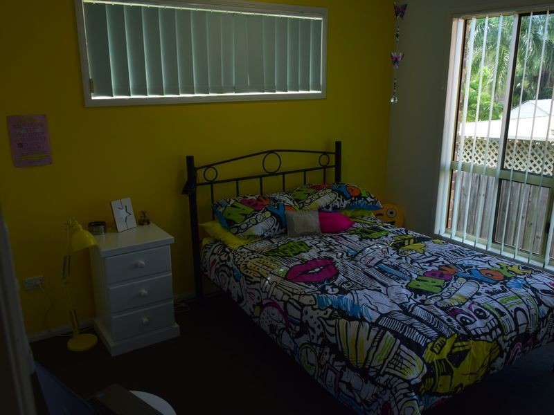 8 RICHARD STREET, Boyne Island QLD 4680