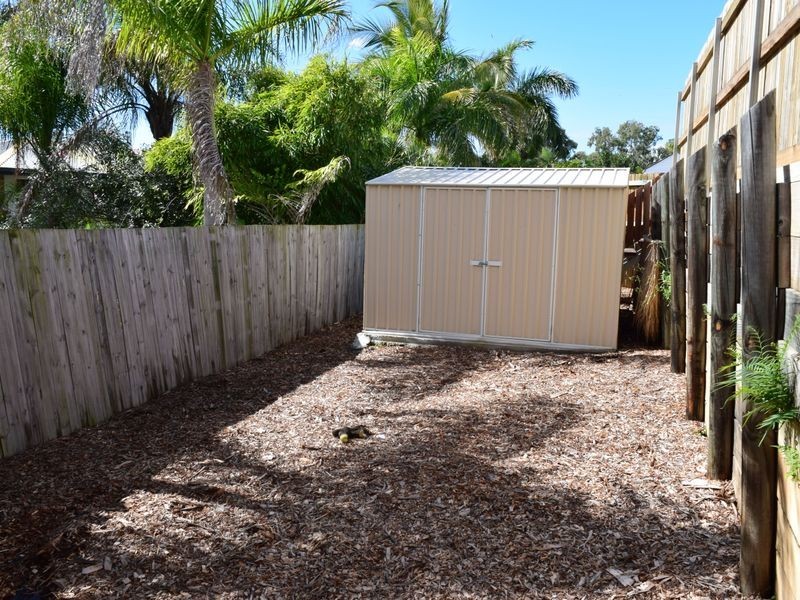 8 RICHARD STREET, Boyne Island QLD 4680