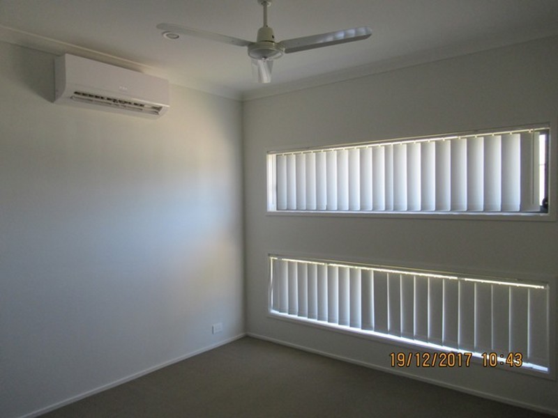 36 KOOLIVOO PARADE, Boyne Island QLD 4680
