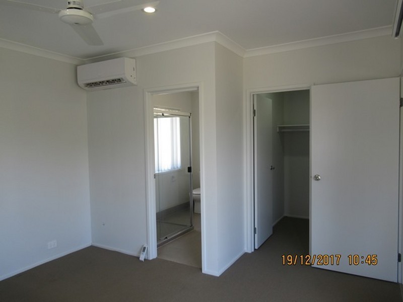 36 KOOLIVOO PARADE, Boyne Island QLD 4680