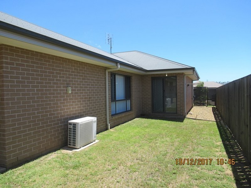 36 KOOLIVOO PARADE, Boyne Island QLD 4680