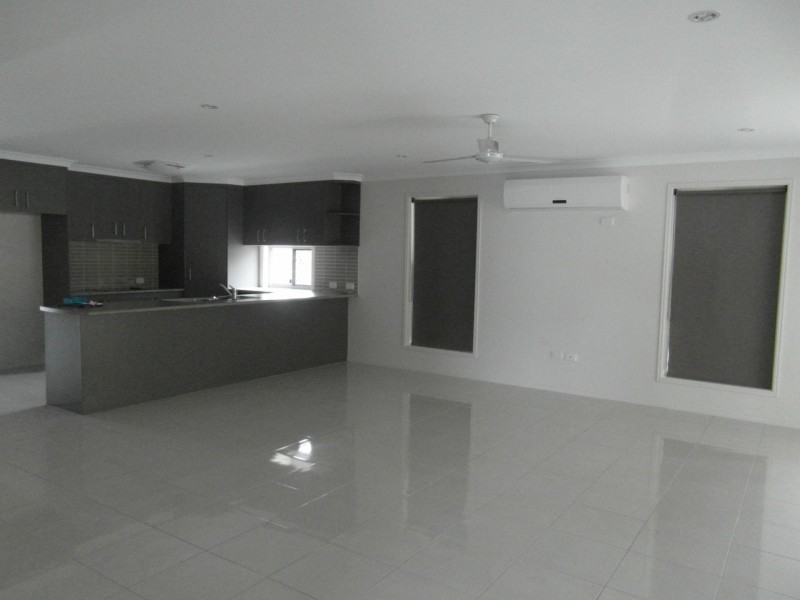 31 BAUHINIA STREET, Boyne Island QLD 4680