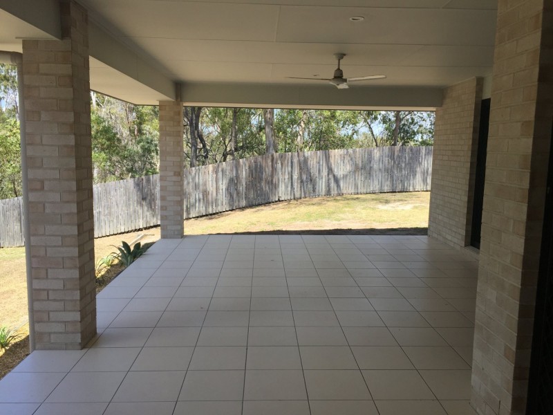 26 PRYDE STREET, Tannum Sands QLD 4680
