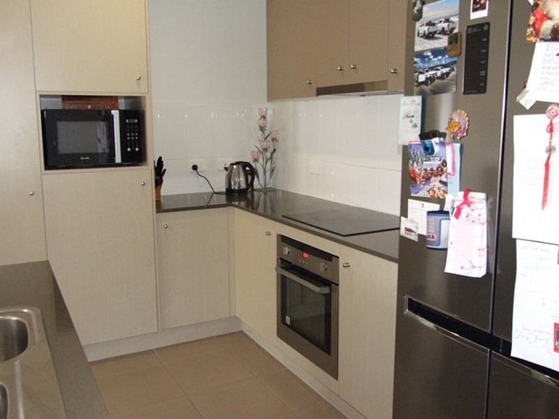 32 Koolivoo Parade, Boyne Island QLD 4680