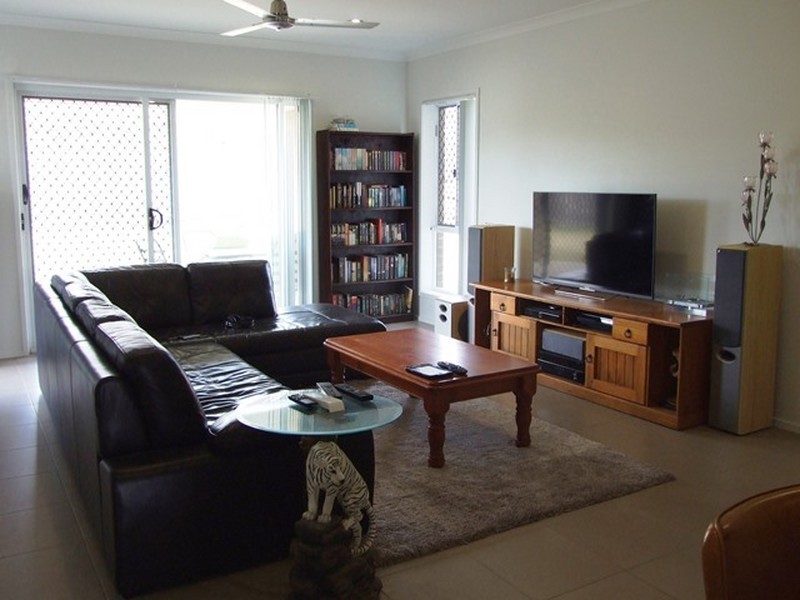 32 Koolivoo Parade, Boyne Island QLD 4680