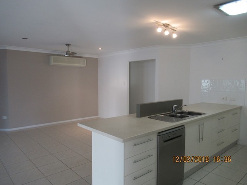28 LONGREACH COURT, Tannum Sands QLD 4680