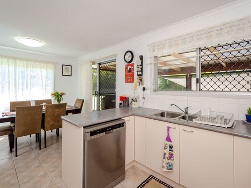 5 Corella Court, Boyne Island QLD 4680