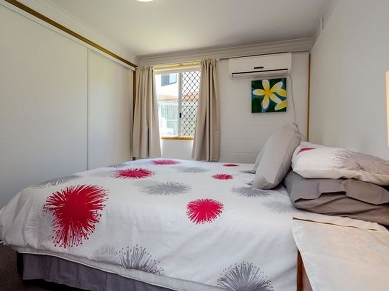 5 Corella Court, Boyne Island QLD 4680