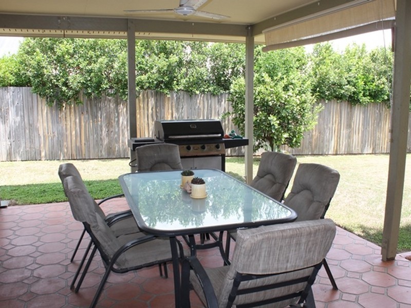 38 Lomandra Street, Boyne Island QLD 4680