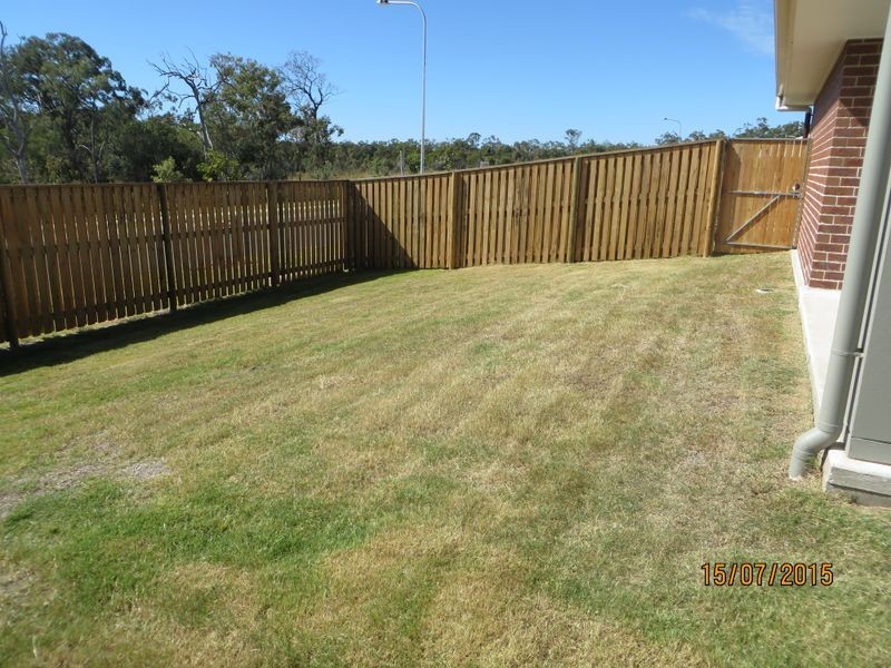 4 BOSUN CIRCUIT, Tannum Sands QLD 4680