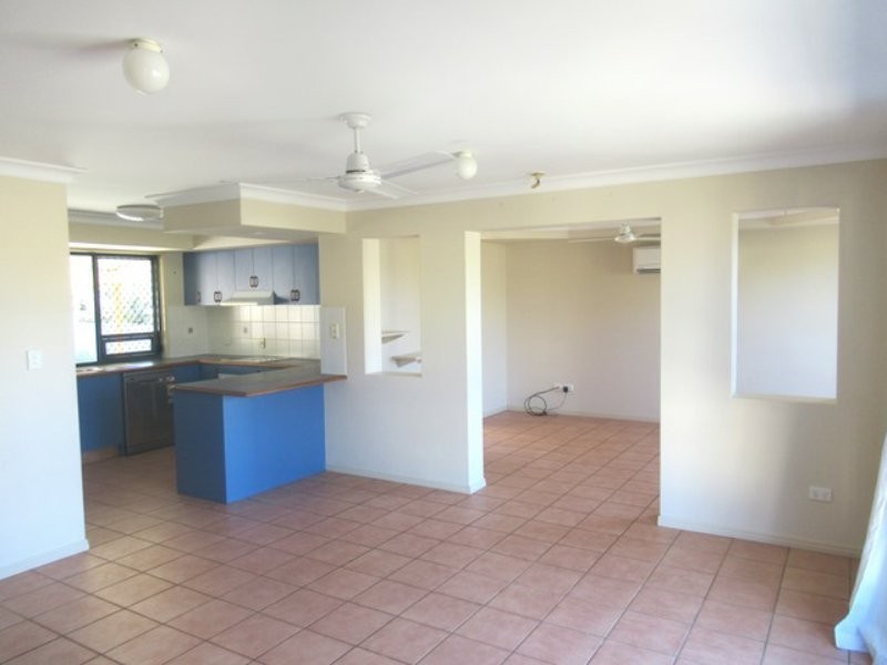 9 Swains Court, Boyne Island QLD 4680